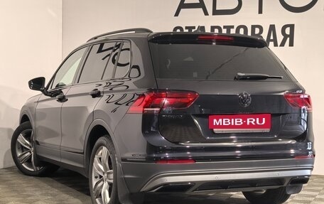Volkswagen Tiguan II, 2018 год, 2 840 000 рублей, 8 фотография