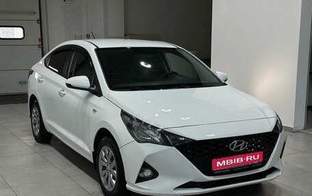 Hyundai Solaris II рестайлинг, 2020 год, 1 719 900 рублей, 1 фотография