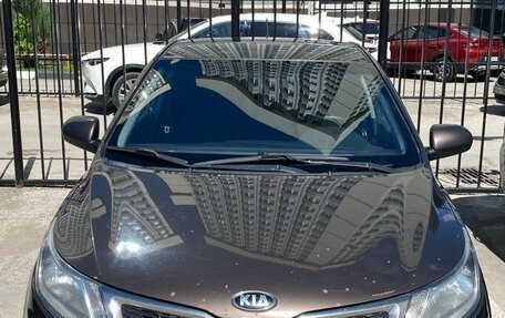 KIA Rio III рестайлинг, 2014 год, 725 000 рублей, 2 фотография