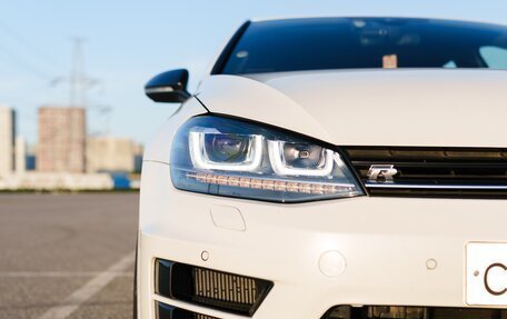 Volkswagen Golf R VII, 2017 год, 2 650 000 рублей, 4 фотография
