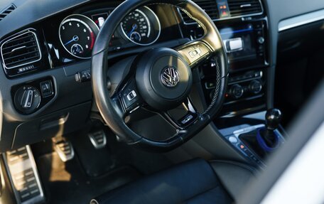 Volkswagen Golf R VII, 2017 год, 2 650 000 рублей, 20 фотография