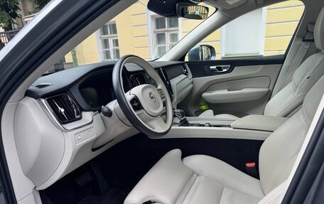 Volvo XC60 II, 2018 год, 4 400 000 рублей, 6 фотография