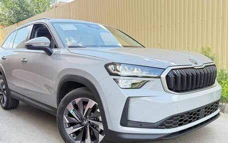 Skoda Kodiaq, 2025 год, 4 557 000 рублей, 7 фотография