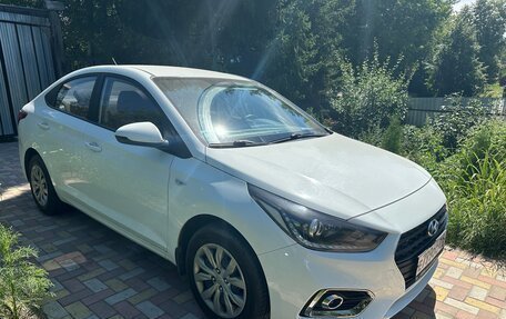 Hyundai Solaris II рестайлинг, 2020 год, 1 550 000 рублей, 3 фотография