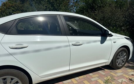 Hyundai Solaris II рестайлинг, 2020 год, 1 550 000 рублей, 7 фотография