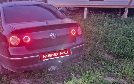Volkswagen Passat B6, 2007 год, 600 000 рублей, 2 фотография