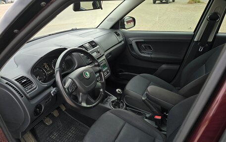 Skoda Fabia II, 2010 год, 700 000 рублей, 12 фотография