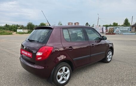 Skoda Fabia II, 2010 год, 700 000 рублей, 6 фотография
