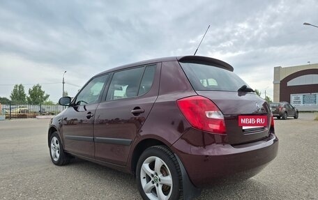 Skoda Fabia II, 2010 год, 700 000 рублей, 4 фотография
