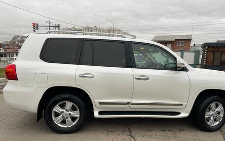 Toyota Land Cruiser 200, 2015 год, 4 200 000 рублей, 3 фотография