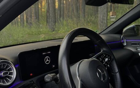 Mercedes-Benz A-Класс, 2020 год, 2 500 000 рублей, 6 фотография