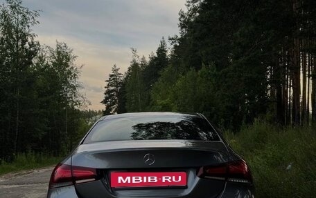 Mercedes-Benz A-Класс, 2020 год, 2 500 000 рублей, 5 фотография