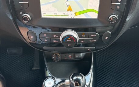 KIA Soul II рестайлинг, 2018 год, 1 650 000 рублей, 23 фотография