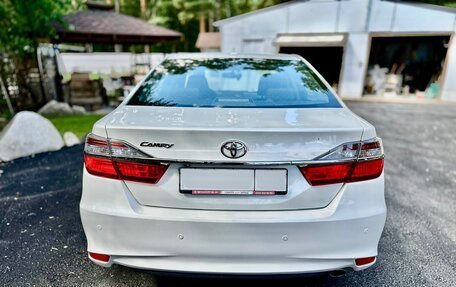 Toyota Camry, 2017 год, 2 200 000 рублей, 6 фотография