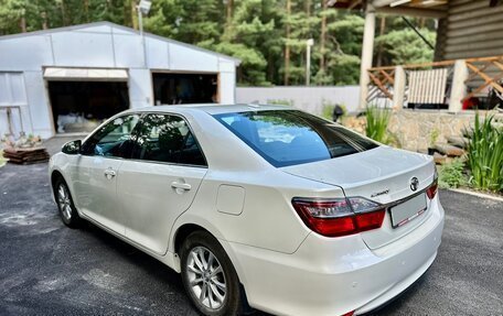 Toyota Camry, 2017 год, 2 200 000 рублей, 5 фотография