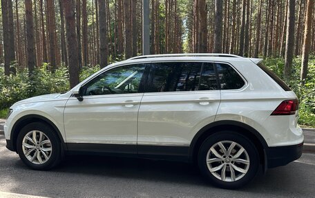 Volkswagen Tiguan II, 2020 год, 3 920 000 рублей, 5 фотография