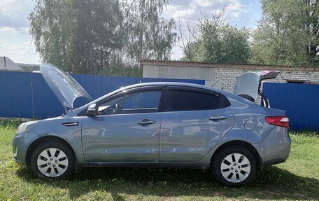 KIA Rio III рестайлинг, 2013 год, 650 000 рублей, 18 фотография