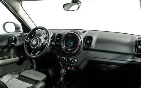 MINI Countryman II (F60), 2018 год, 1 925 000 рублей, 9 фотография