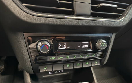 Skoda Rapid II, 2021 год, 1 750 000 рублей, 14 фотография
