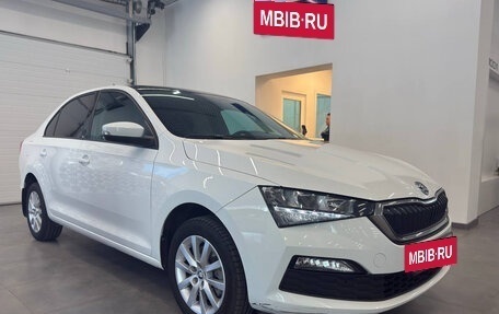 Skoda Rapid II, 2021 год, 1 750 000 рублей, 3 фотография