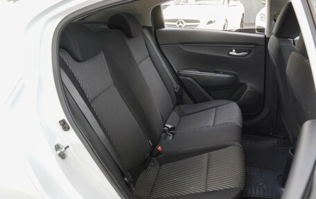 KIA Rio IV, 2018 год, 1 365 000 рублей, 7 фотография