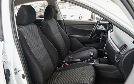 KIA Rio IV, 2018 год, 1 365 000 рублей, 8 фотография
