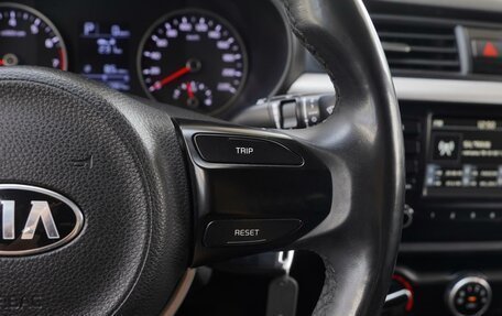 KIA Rio IV, 2018 год, 1 365 000 рублей, 15 фотография