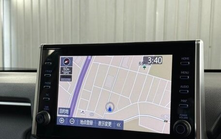 Toyota RAV4, 2021 год, 2 390 000 рублей, 27 фотография