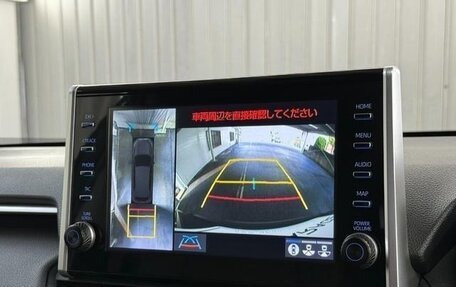 Toyota RAV4, 2021 год, 2 390 000 рублей, 30 фотография