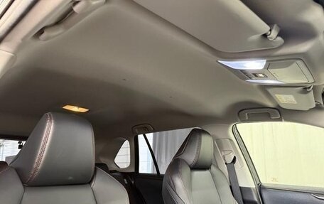Toyota RAV4, 2021 год, 2 390 000 рублей, 35 фотография