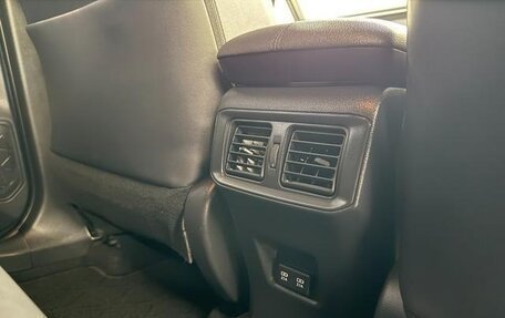 Toyota RAV4, 2021 год, 2 390 000 рублей, 39 фотография