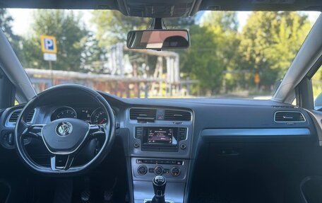 Volkswagen Golf VII, 2015 год, 1 200 000 рублей, 10 фотография