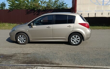 Nissan Tiida, 2010 год, 970 000 рублей, 3 фотография