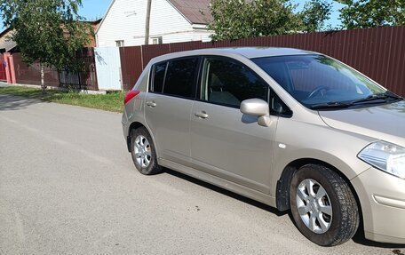 Nissan Tiida, 2010 год, 970 000 рублей, 2 фотография