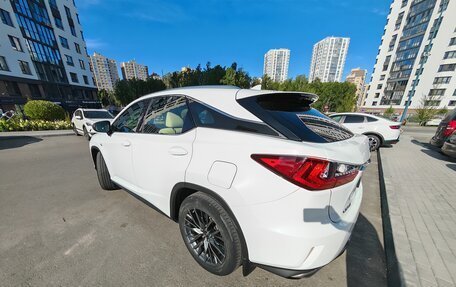 Lexus RX IV рестайлинг, 2016 год, 4 400 000 рублей, 6 фотография