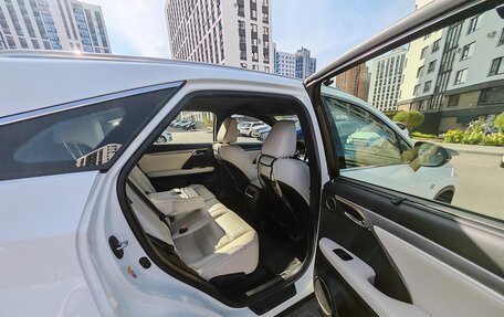 Lexus RX IV рестайлинг, 2016 год, 4 400 000 рублей, 18 фотография