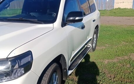 Toyota Land Cruiser 200, 2014 год, 5 700 000 рублей, 3 фотография