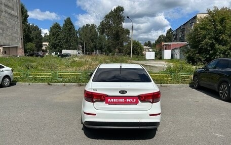 KIA Rio III рестайлинг, 2015 год, 760 000 рублей, 5 фотография