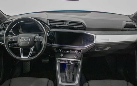 Audi Q3, 2019 год, 2 320 000 рублей, 13 фотография