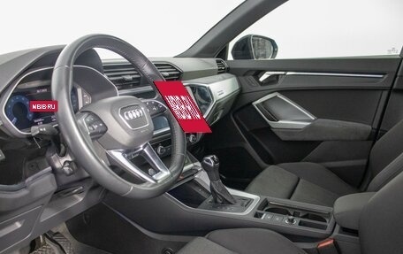 Audi Q3, 2019 год, 2 320 000 рублей, 10 фотография