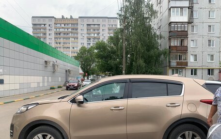 KIA Sportage IV рестайлинг, 2018 год, 1 950 000 рублей, 4 фотография