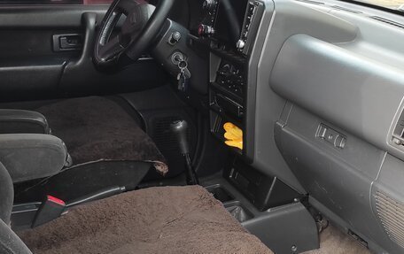 Isuzu Trooper II, 1993 год, 550 000 рублей, 3 фотография