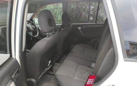 Toyota RAV4, 2005 год, 790 000 рублей, 9 фотография