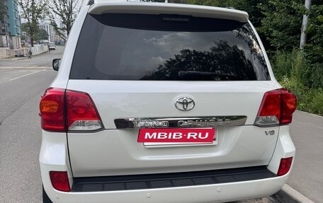 Toyota Land Cruiser 200, 2014 год, 4 990 000 рублей, 4 фотография