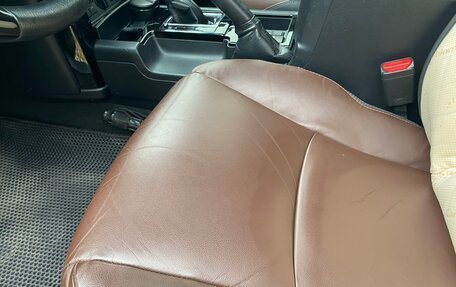 Toyota Land Cruiser Prado 150 рестайлинг 2, 2017 год, 3 900 000 рублей, 10 фотография