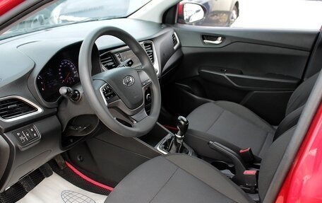 Hyundai Solaris II рестайлинг, 2017 год, 799 000 рублей, 5 фотография