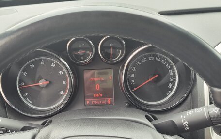 Opel Astra J, 2011 год, 550 000 рублей, 21 фотография