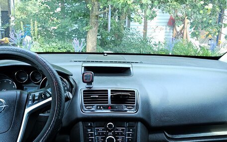 Opel Meriva, 2011 год, 530 000 рублей, 23 фотография