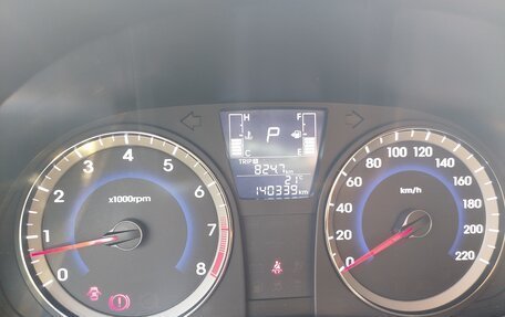 Hyundai Solaris II рестайлинг, 2015 год, 998 000 рублей, 10 фотография