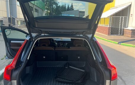 Volvo V90 II, 2020 год, 3 980 000 рублей, 2 фотография
